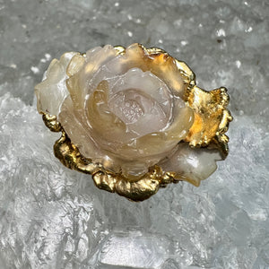 AGATE peony rose pendant